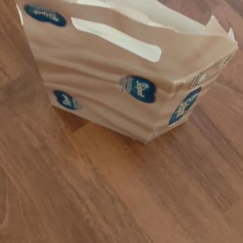 Hasarlı Ve Hijyenik Olmayan Selpak Ürünü, Acil Yeni Ürün Ve İade Talebi