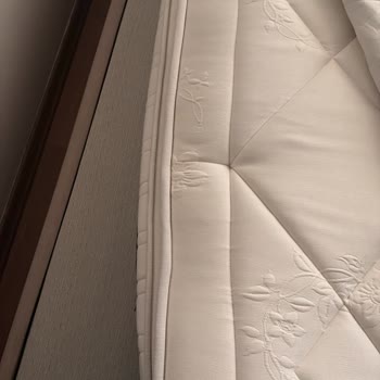 İstanbul Şubesinde Yatakta Çökme Ve Bombelenme Ücretsiz Servis Ve Değişim Talebi