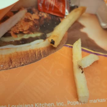 Patates Kızartmasında Yabancı Madde Bulundu Popeyes Akyaka Şubesinde