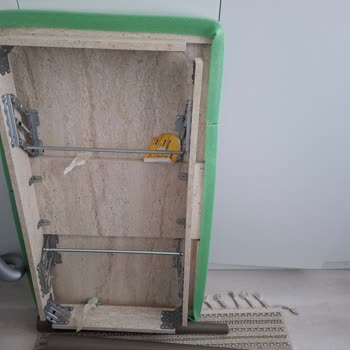 Eksik Aparatlar Ve Kırık Masa Ayağı İçin Hızlı Çözüm Talebi