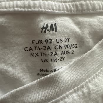 İlk Yıkamada Yamulan H&M Bebek Tişörtü Değişim Talebi