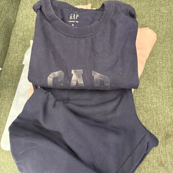 GAP Mağazasında Az Yıkama Sonrası Deforme Tişört Ve Eşofmana İade Reddi