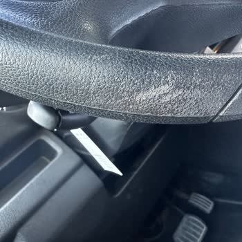 Yeni Opel Vivaro Direksiyon Plastik Soyulması Garanti Kapsamında Değerlendirilmiyor
