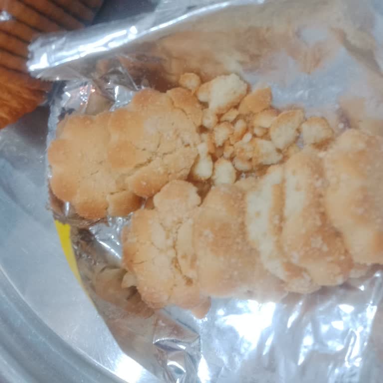 Migros’ta Satın Aldığım Ülker Bisküvi Paketi Parçalanmış