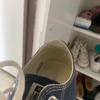 Converse Ayakkabıda İç Astar Delik Sorunu Ve Garanti Reddi