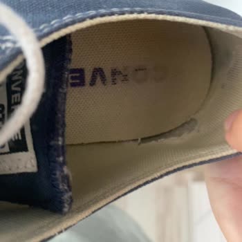 Converse Ayakkabıda İç Astar Delik Sorunu Ve Garanti Reddi