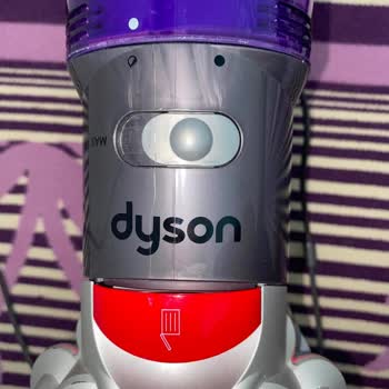 Dyson V8 Servis Hasarı Ve Sürekli Ses Sorunu Nedeniyle Ücretsiz Değişim Talebi