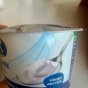 Şişmiş Ambalaj Ve Ekşi Quark Ürünü