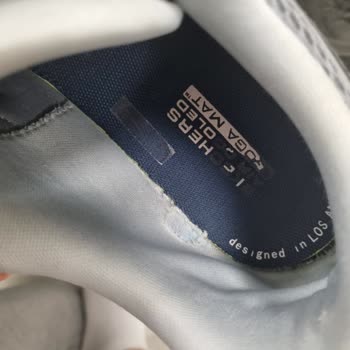 Skechers Spor Ayakkabıda İç Astarın Kısa Sürede Yırtılması Ve Değişim Talebi