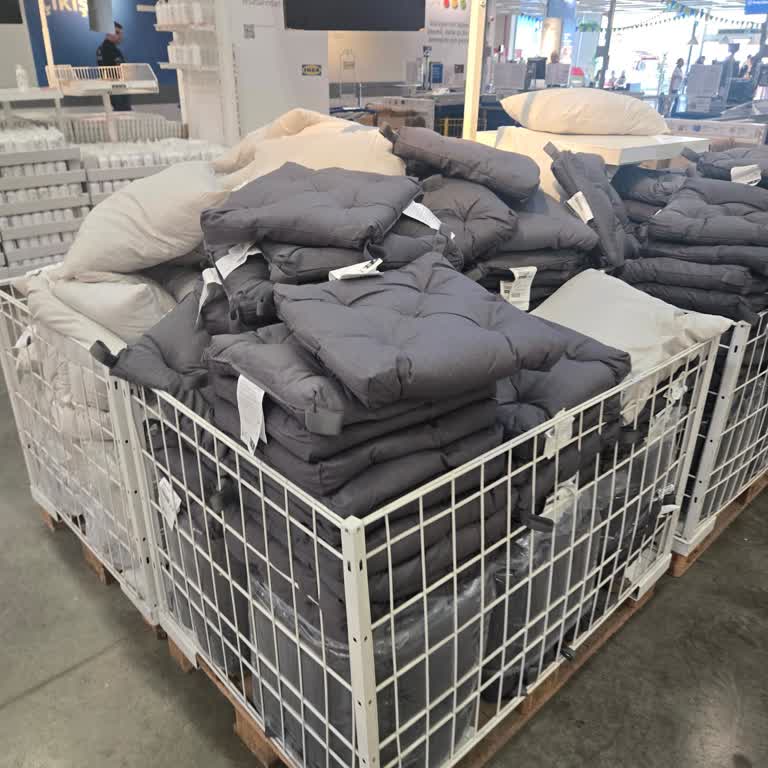 İzmir Forum Bornova Mağazasından Teslim Seçeneği Kapatıldı, 300 TL Ücretine Zorlandım