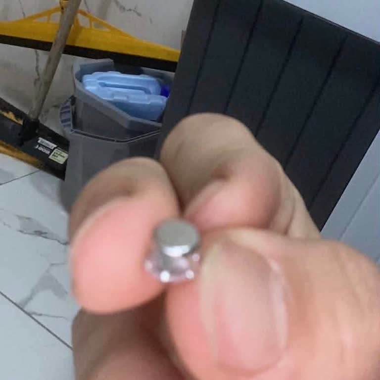 Mıknatıslı Küpe Hızla Bozuldu Ve Şikayetime Cevap Gelmedi