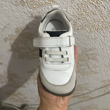 Defolu Ayakkabı Ve Kayıp Hediye Çeki Şikayeti
