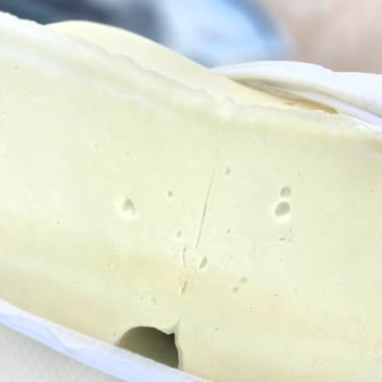 Koku Ve Kalitesiz Yastıkta İade Sorunu