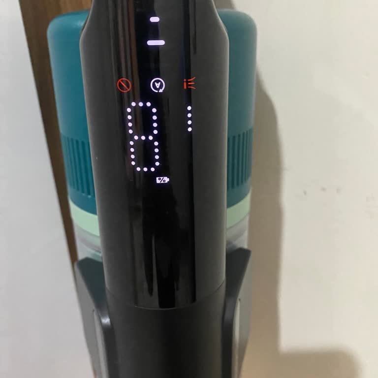 Yeni Philips XC70 Süpürgede Sürekli İkaz Işığı Ve Mağazadan Cevap Yok