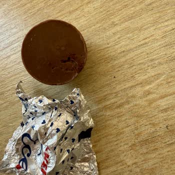 Ülker Çikolatasında Kurt Bulunması Oğlumun Sağlığını Tehdit Ediyor
