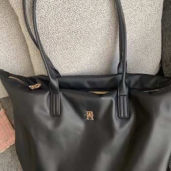 Tommy Hilfiger Tote Çantasında Kısa Sürede Sap Soyulması Ve Değişim İade Talebi