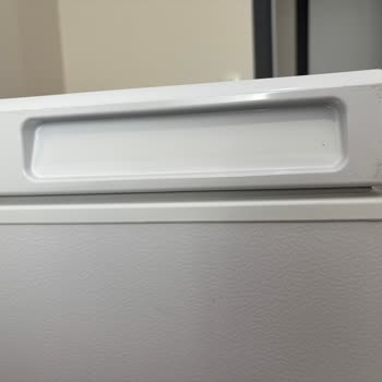 Hasarlı Altus Derin Dondurucu Teslimatı Ve Servis İhmali
