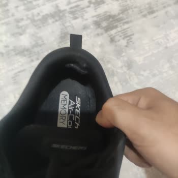 Skechers Ayakkabısının İç Astarı Kısa Sürede Sökülüyor Ve İnceleme Sonucu Açıklanmıyor