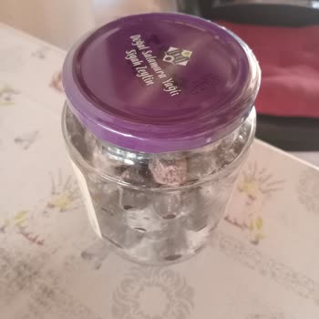 Açılmamış Zeytin Kavanozunda Küflenme Ve Güven Kaybı