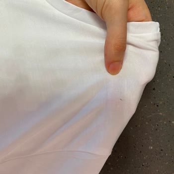 Kentpark Oysho'da Etiket Çıkarıldığı İçin Kusurlu Tişört Değişimi Reddedildi