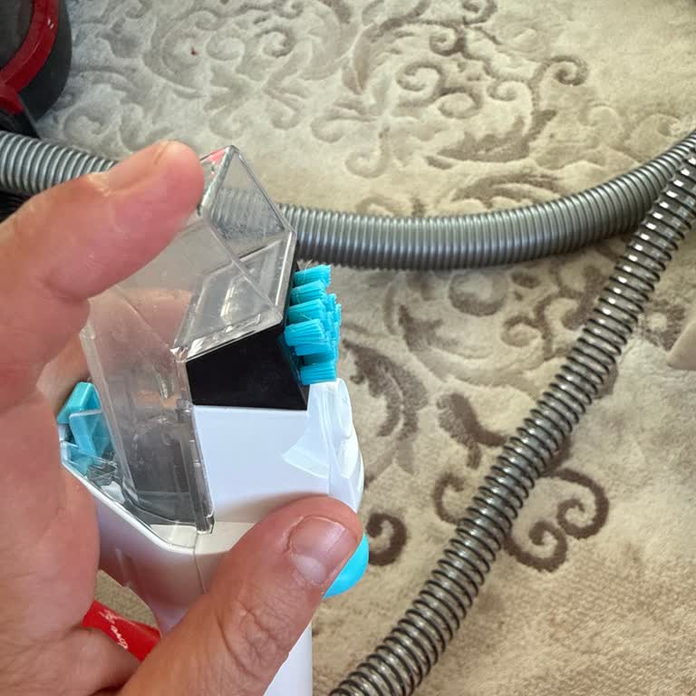 Shark Stainstriker Ürününde Hortum Temizleme Aparatı Yok