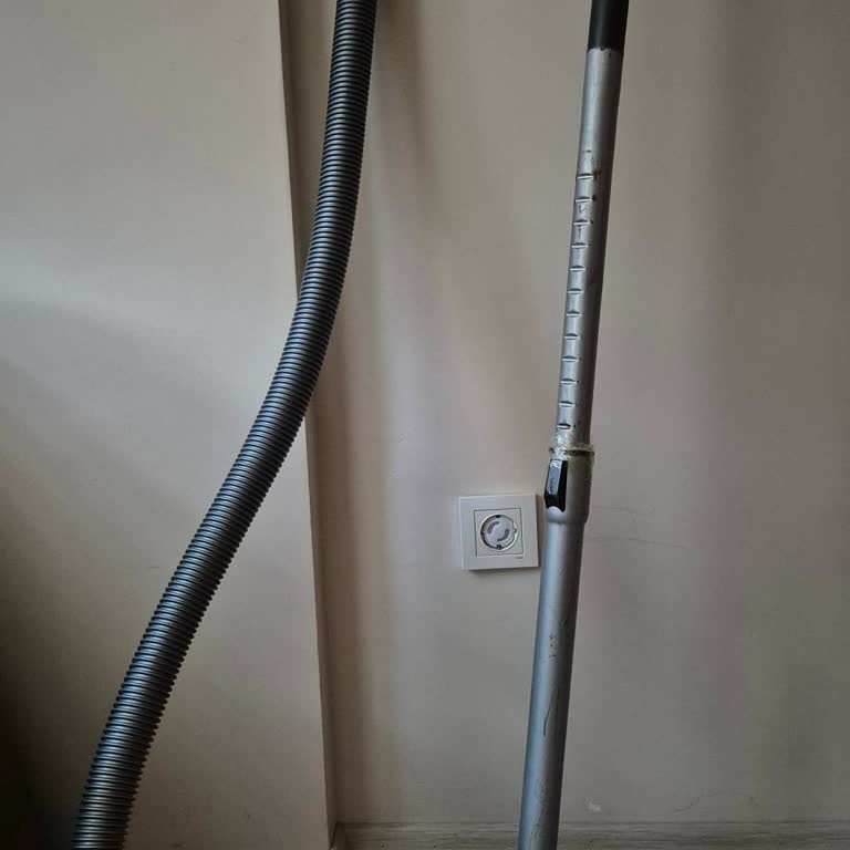 Electrolux Süpürge Aparatları Üç Yılda Deforme Oluyor: Ücretsiz Parça Talep Ediliyor