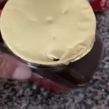 Sarelle Markasına Sürülebilir Çikolatada Ambalaj Hatası