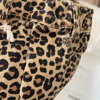 Zara'dan Gelen Etekte Yırtık Ve Sökük: Kalite Kontrol Sorunu Ve Mahcubiyet