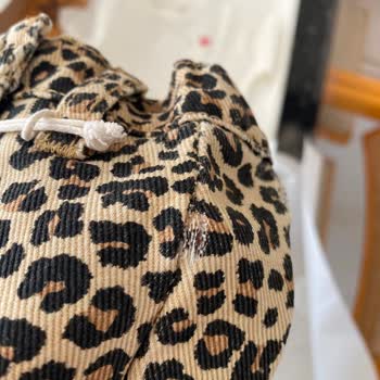 Zara'dan Gelen Etekte Yırtık Ve Sökük: Kalite Kontrol Sorunu Ve Mahcubiyet