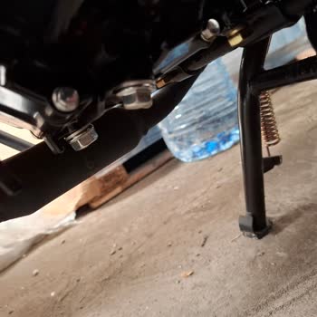 Yağ Sızdıran Motor Parçası Ve Çatlak Stop Şikayeti