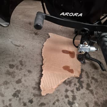 Yağ Sızdıran Motor Parçası Ve Çatlak Stop Şikayeti