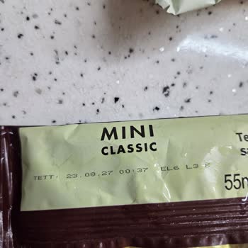 Küflü Algida Magnum Mini Dondurmalara İade Ve İnceleme Talebi