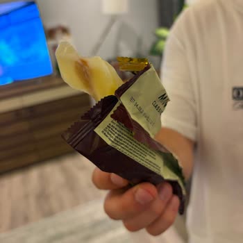 Ambalajı Yırtılmış Mini Magnum Classic Ürünü İçin Gıda Güvenliği Endişesi Ve İade Talebi