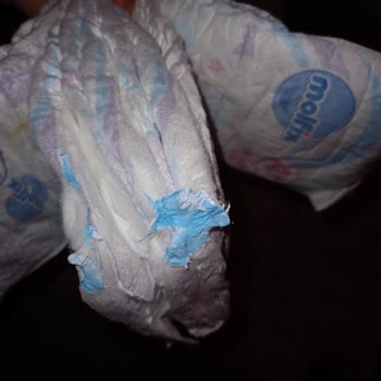Molfix Bebek Bezinde Ambalaj Hatası: Kullanılamaz Ürün