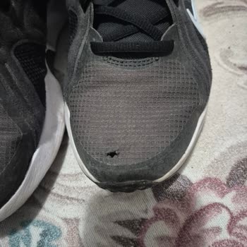 Nike Ayakkabısının Hızlı Yırtılması Ve Mağazanın İade Reddine Karşı Çözüm Talebi