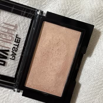 Pastel Highlighter’da Siyah Tanecikler Ve Hijyen Endişesi
