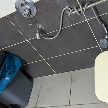 Mardin Eğitim Araştırma Hastanesi Hijyen Ve Doktor İlgisi Eksikliği