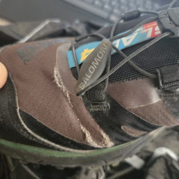 Zapatillas Salomon XT-4 OG Se Abren Rápidamente, Pido Cambio
