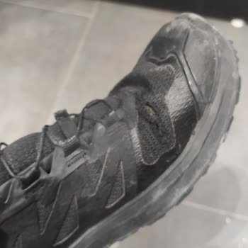 Salomon X Adventure Se Deforma Rápidamente y Rechazan Garantía