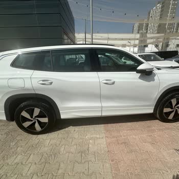 Rötuşlu Kapı Ve Çizik Olan Yeni Volkswagen Tayron Teslimi Reddedildi