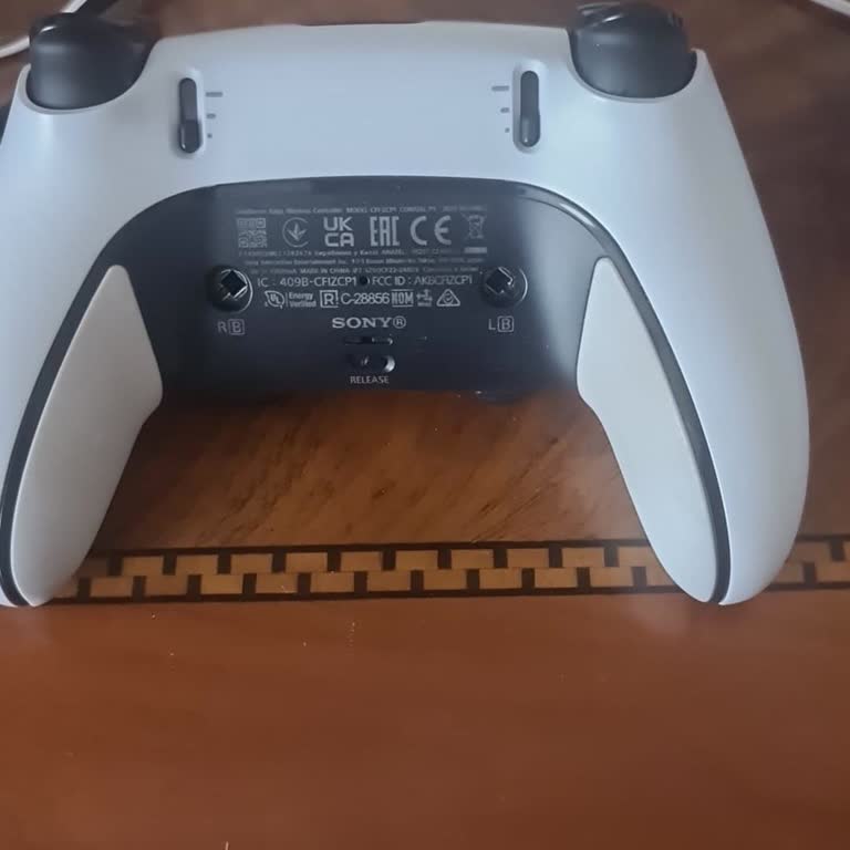 Arızalı PS5 DualSense Edge Kontrolcüsü İçin Trendyol’da İade Ve Fatura Karmaşası