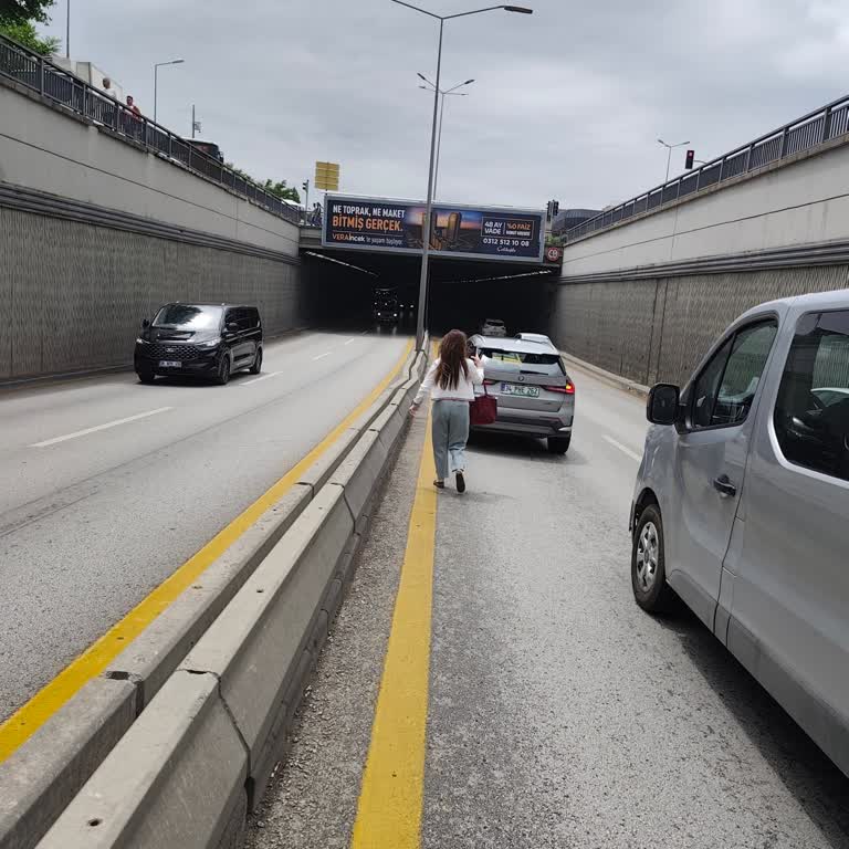 Kazadan Sonra 6 Gün Servis İddiası Ve Haksız Zurich Sigorta İcra Talebi