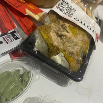 Trendyol GO'da Yotto Sushi Siparişim Ezildi, Hijyen Sorunu Ve 1500 TL İade Yok
