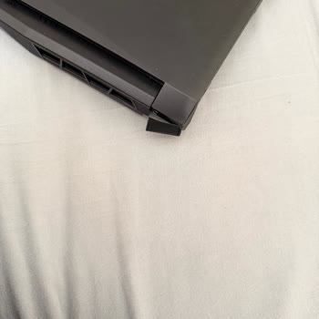 Yurtiçi Kargo’da Kırılabilir İbareli Laptop Paketi Özensiz Taşındı Ve Hasar Gördü