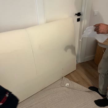 Yatak Başlığı Üzerindeki Sürekli Ayıplı Teslimat Ve İletişimsizlik