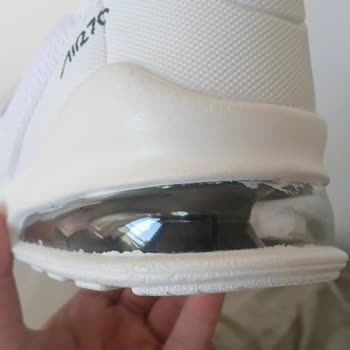 Papuç Konağı'ndan Gelen Nike Air270 Görünümüyle Uymayan Kalitesiz Ürün