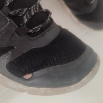 Decathlon Newfeel Ayakkabısının Kısa Sürede Yırtılması Ve Garanti Reddi