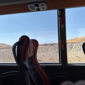 Gecikmeli Ve Kirli Otobüs, Güvenlik Riski Ve Kaba Muavin Davranışı
