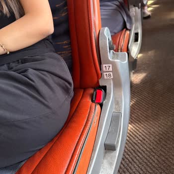 Gecikmeli Ve Kirli Otobüs, Güvenlik Riski Ve Kaba Muavin Davranışı