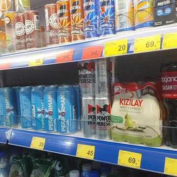 Raflarda Etiketli Ürün Satılamaması Müşteri Güvenini Sarsıyor